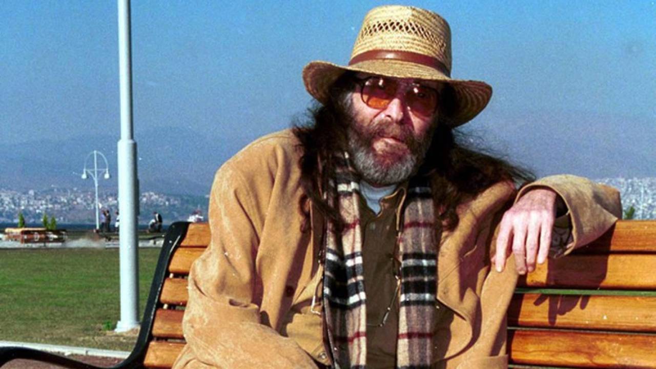 Cem Karaca Kimdir ? Kivi Tadında