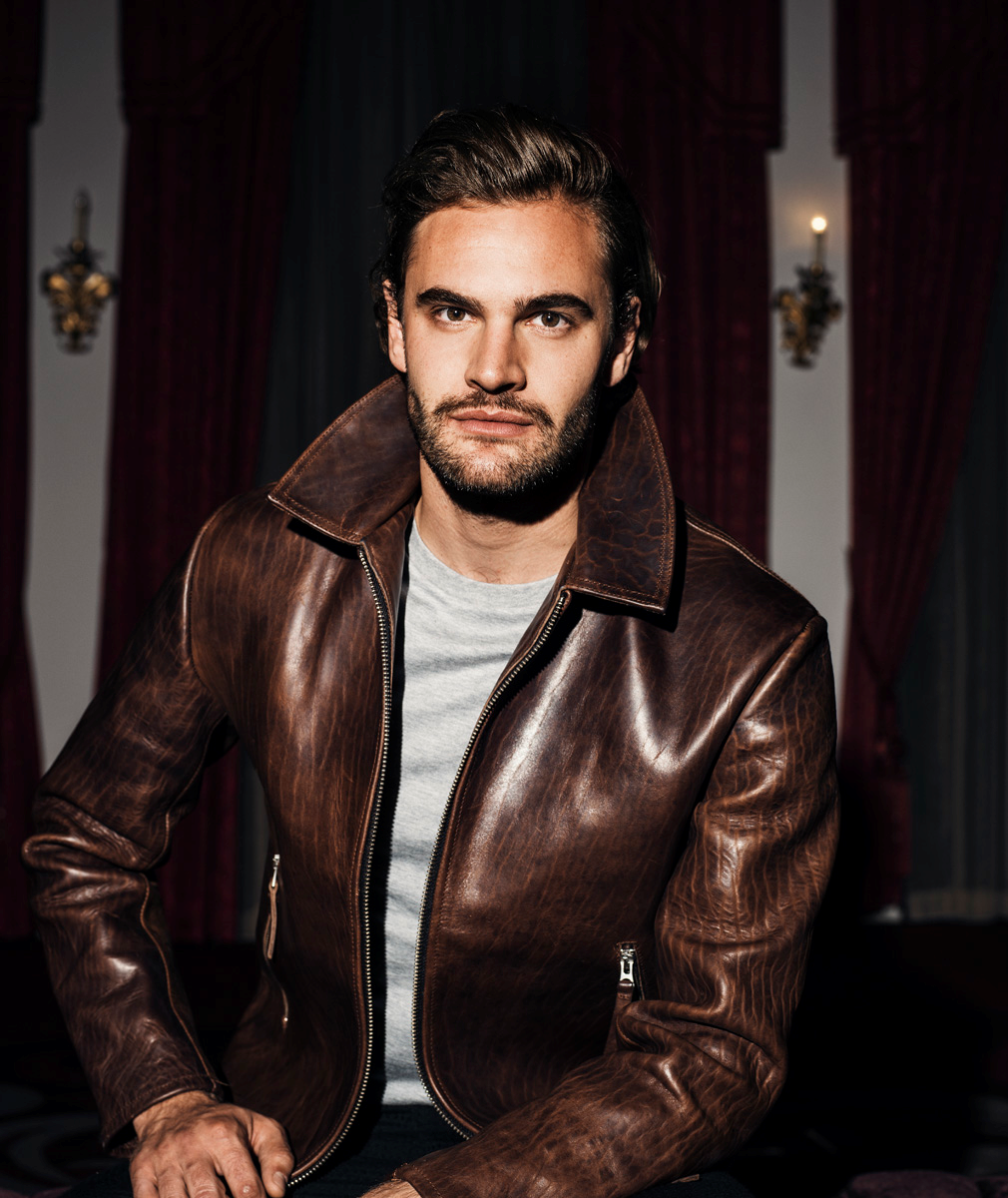 Tom bateman