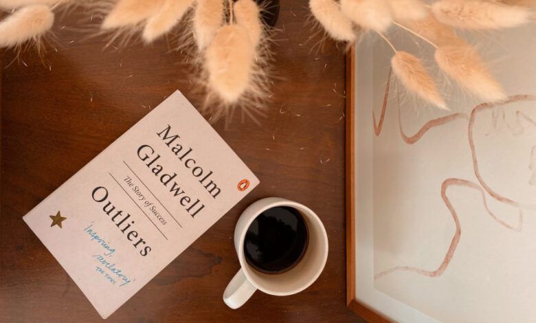 Outliers (Çizginin Dışındakiler) – Malcolm Gladwell