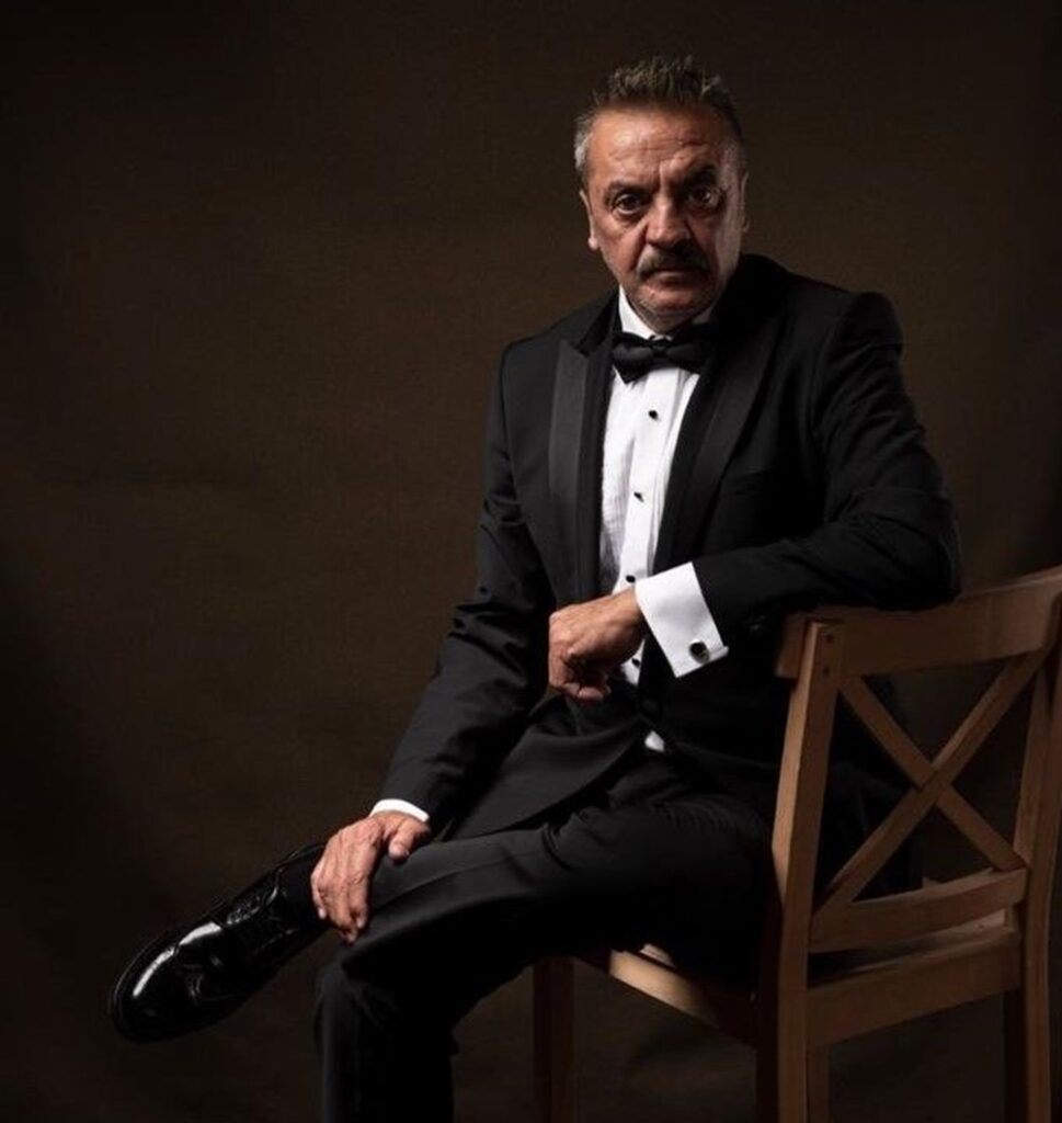 Mesut Akusta Kimdir? - Kivi Tadında