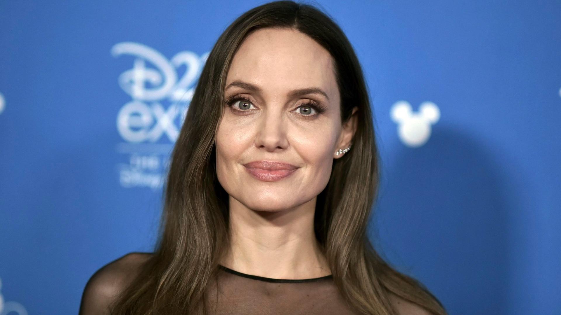 Angelina Jolie