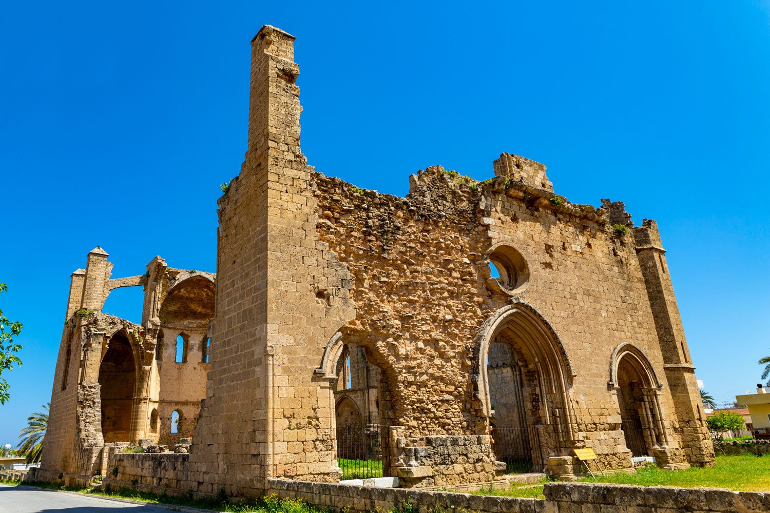 Kıbrıs'ta Mutlaka Görülmesi Gereken Yerler