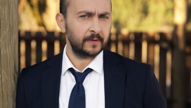 Ali Atay Kimdir?