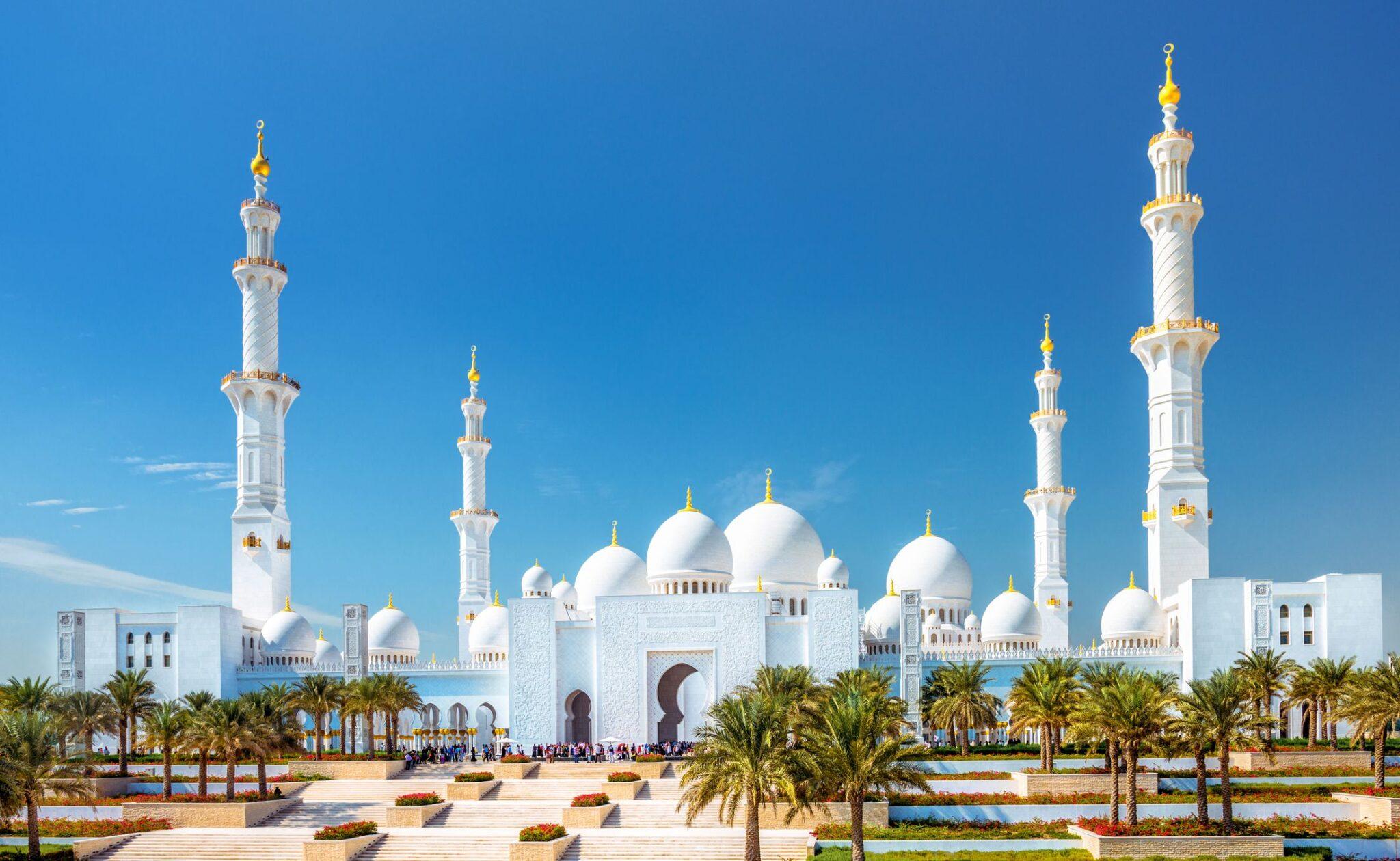 Dünyanın En Büyük Camisi &quot;Şeyh Zayed Camii&quot; Kivi Tadında