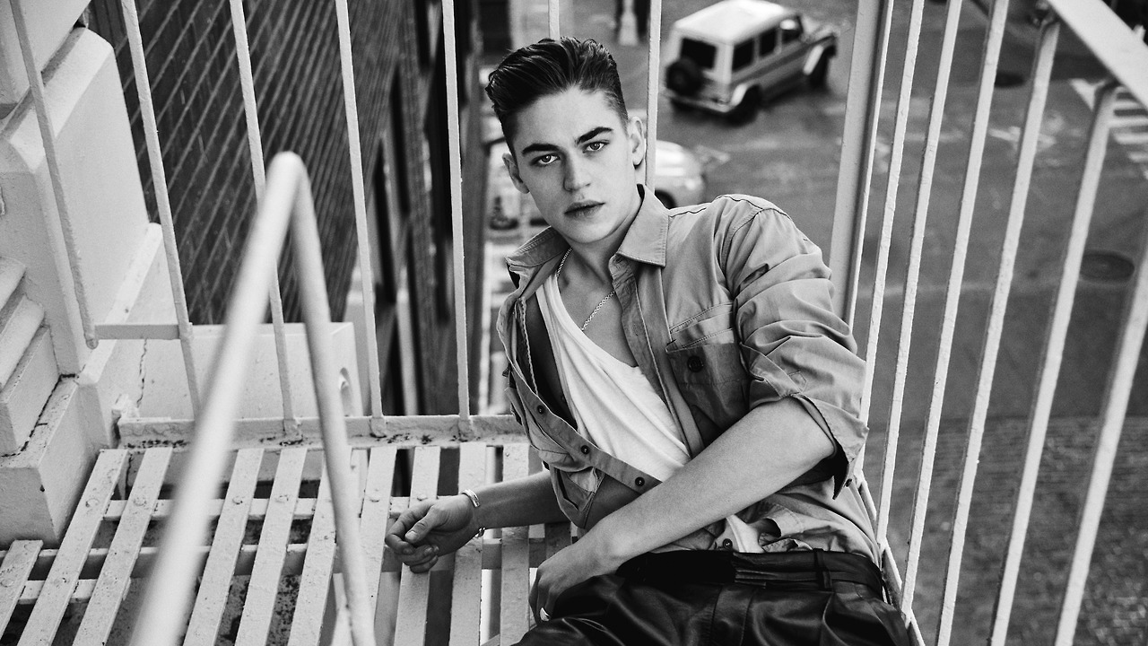 Hero Fiennes Tiffin